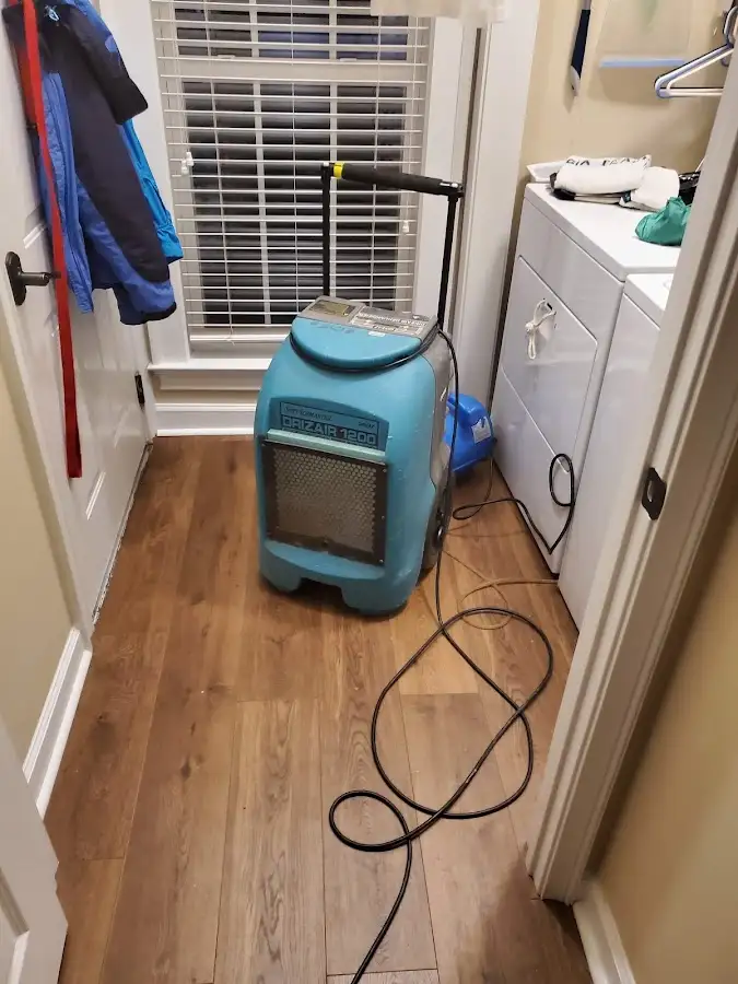 Commercial dehumidifier deployed for Flood Damage Cleanup in Prospect